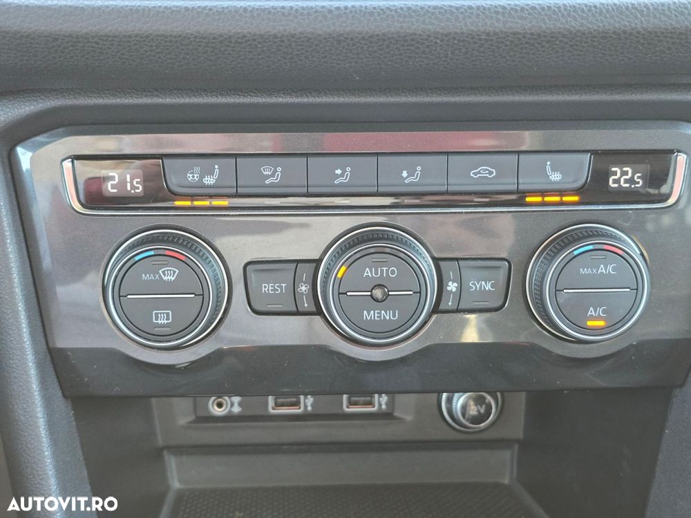 Volkswagen Tiguan - 22