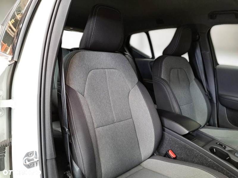 Volvo XC 40 T4 Recharge DKG Inscription Expression - 8
