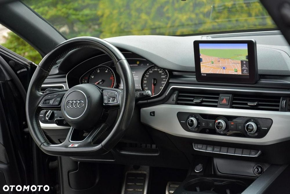 Audi A4 Avant 2.0 TDI ultra S tronic sport - 21
