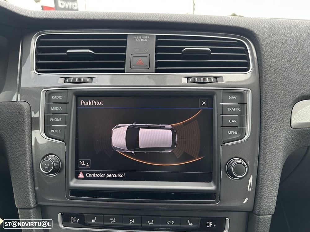 VW e-Golf AC/DC - 24