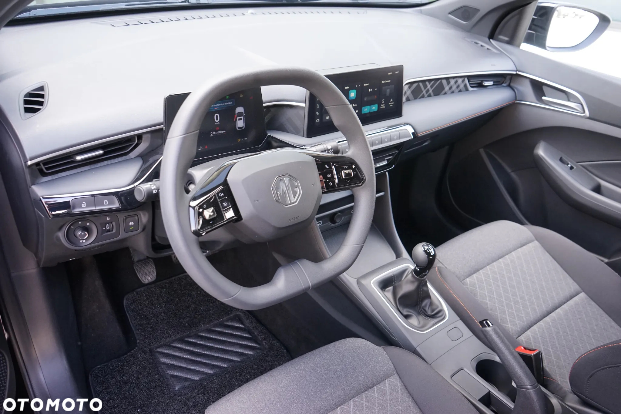 MG MG3 1.5 Excite - 21