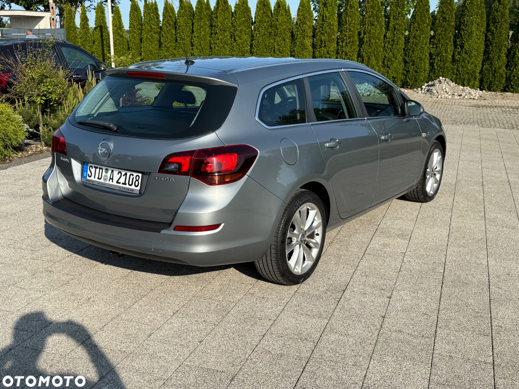 Opel Astra 1.7 CDTI DPF Sports Tourer Design Edition - 24