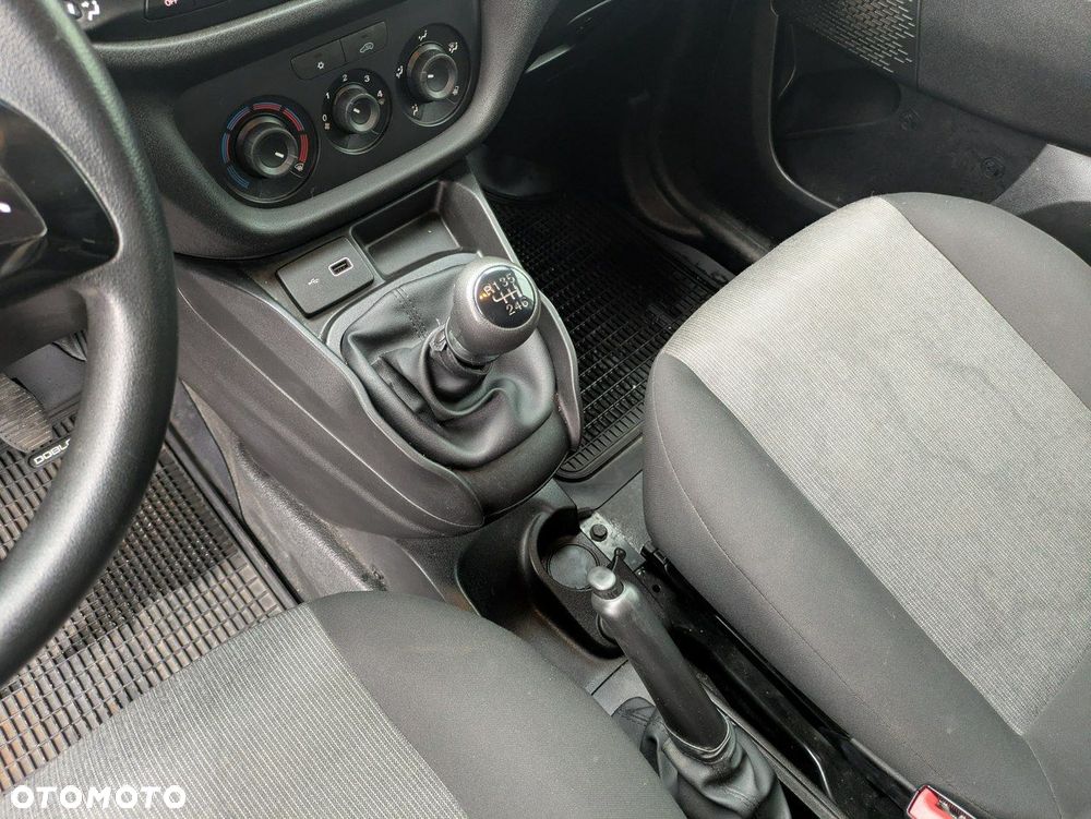 Fiat Doblo - 14