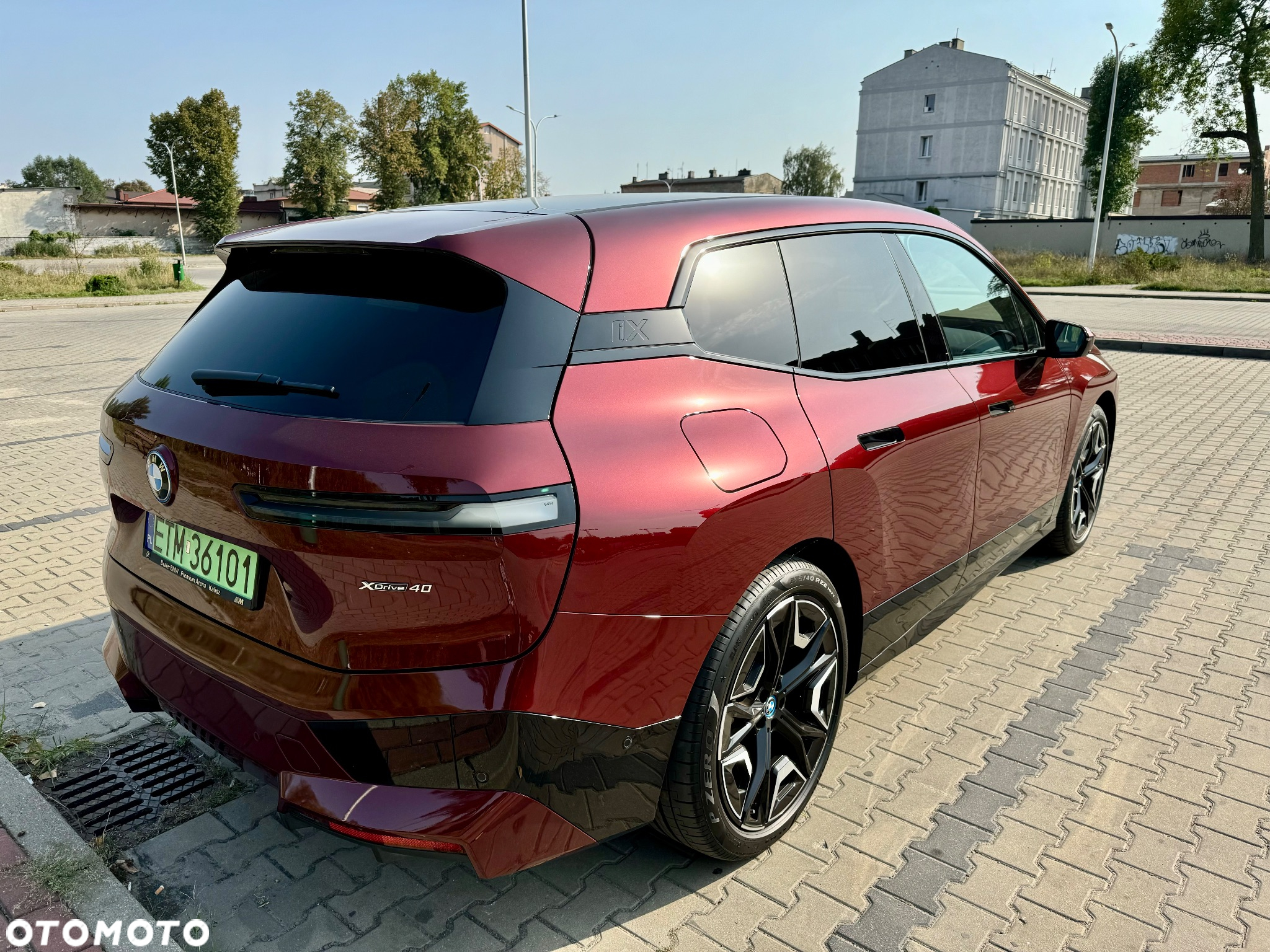 BMW iX xDrive40 76.6kWh Signature - 9