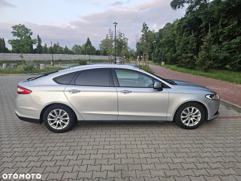 Ford Mondeo 1.6 TDCi Start-Stopp Titanium - 9