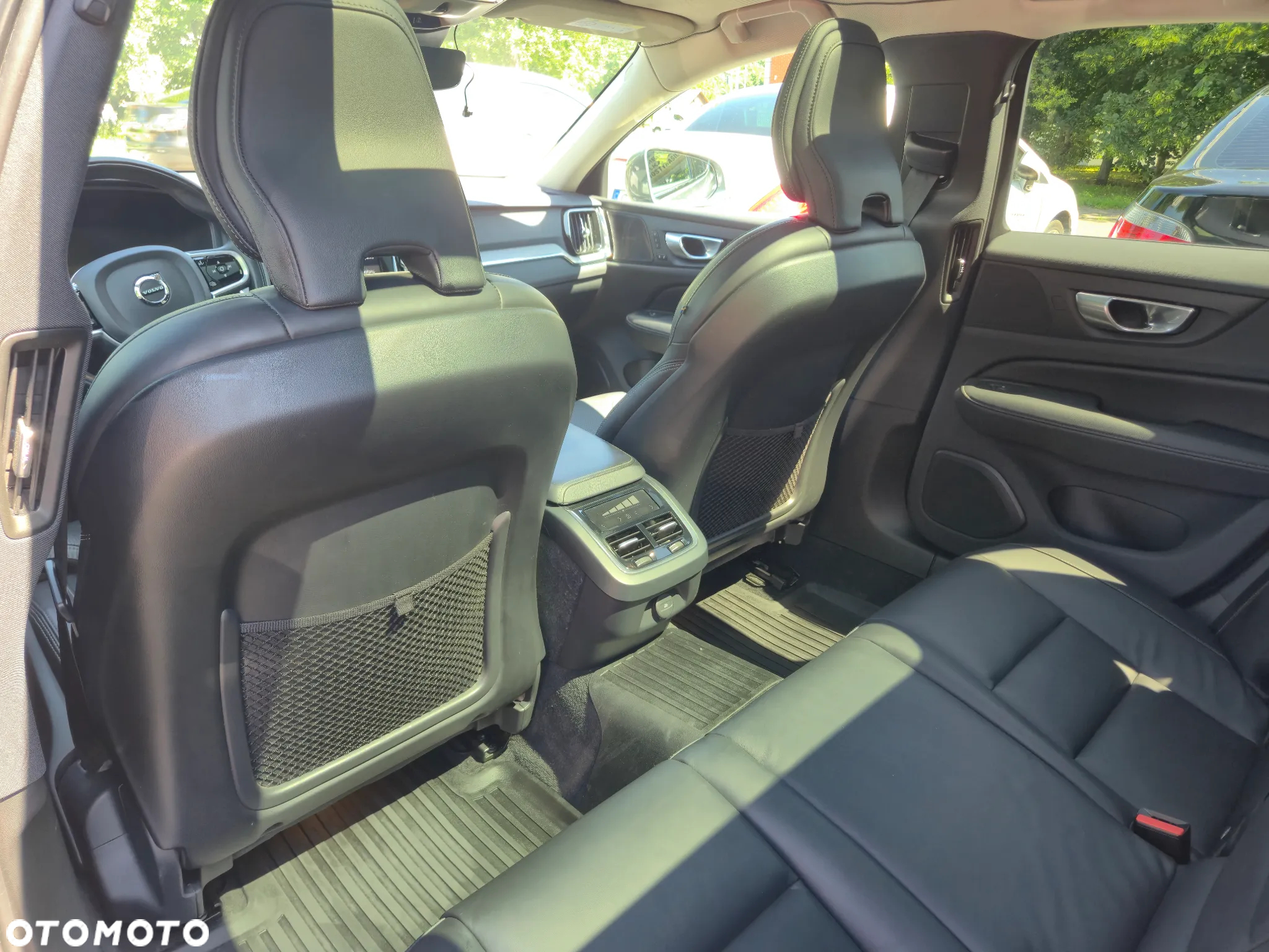 Volvo V60 Cross Country Pro B5 B AWD - 9