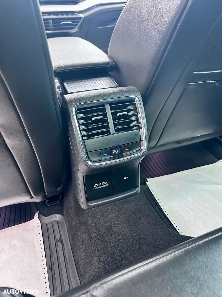 Skoda Octavia 2.0 TDI DSG Style - 17