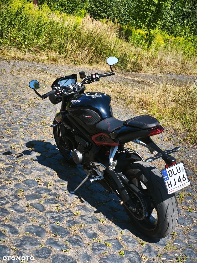 Triumph Street Triple - 3