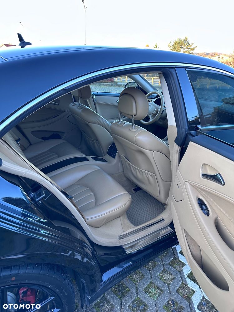 Mercedes-Benz CLS - 14