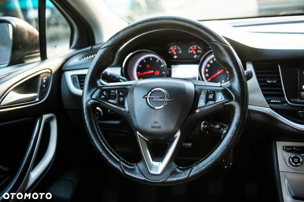 Opel Astra 1.4 Turbo Edition - 33