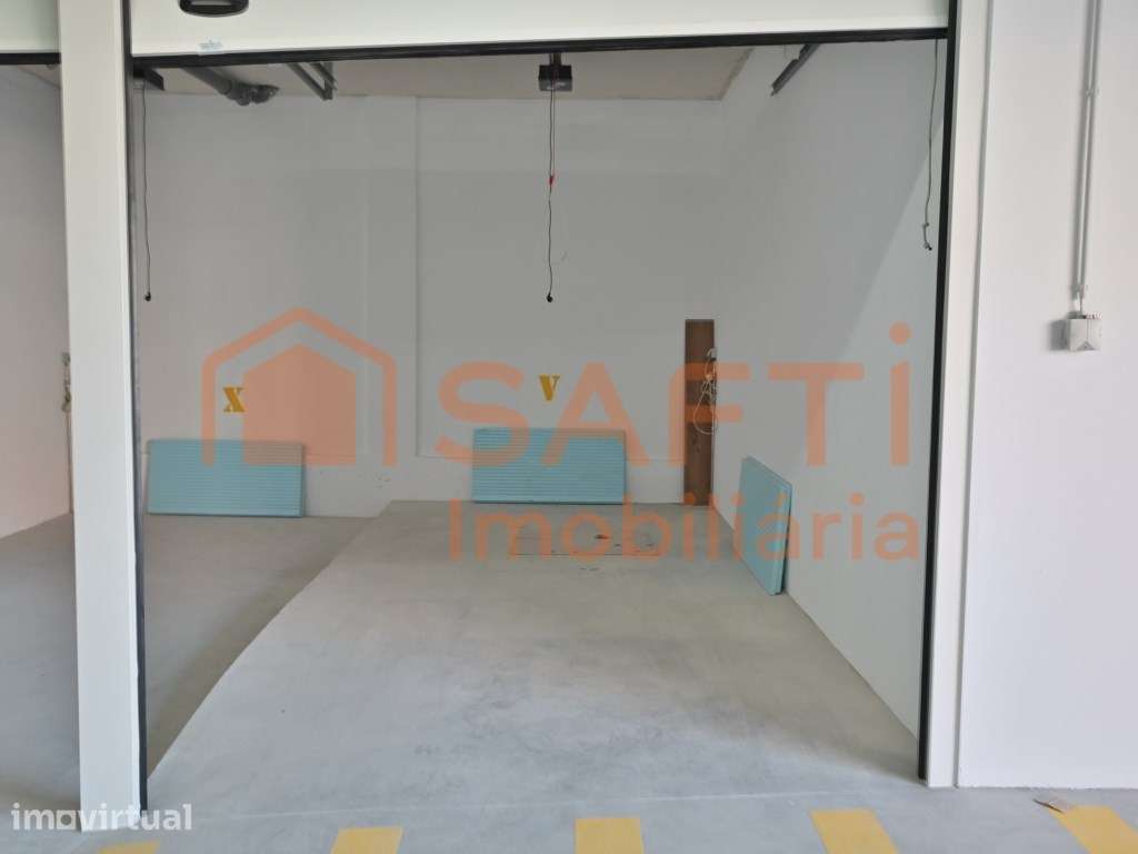 Box de garagem fechada | S. Bernardo, Aveiro - Grande imagem: 4/9