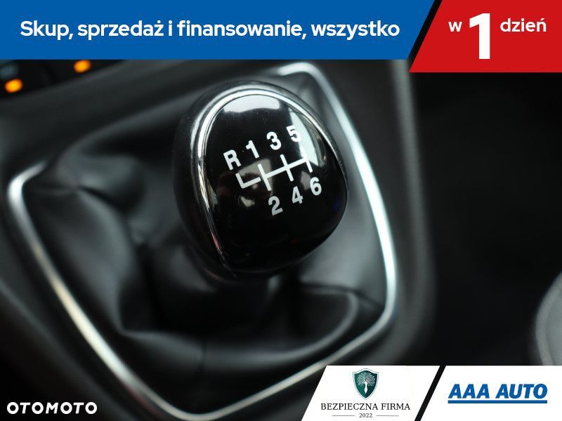 Ford Tourneo Connect - 17