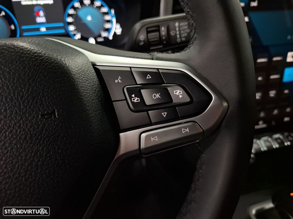 VW Amarok Aventura 4x4 3.0TDI 240cv - 16