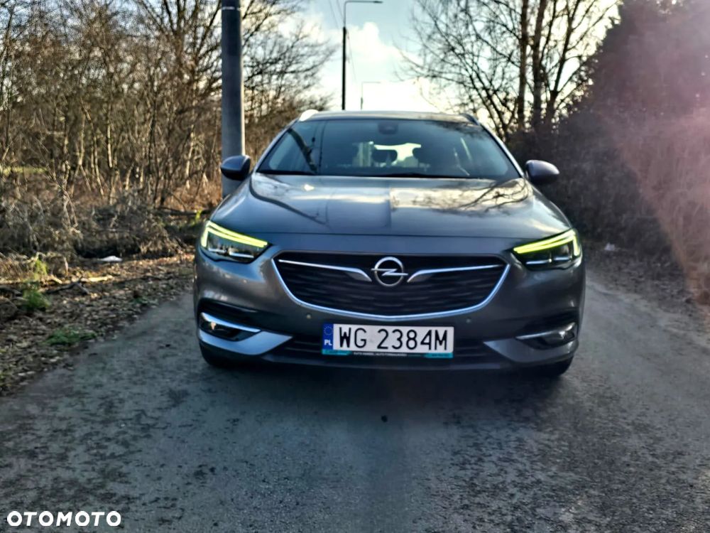 Opel Insignia - 2
