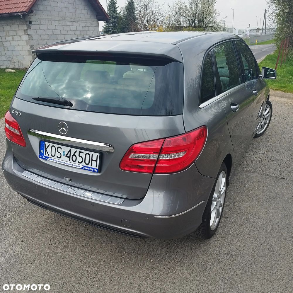 Mercedes-Benz Klasa B 180 (BlueEFFICIENCY) - 9