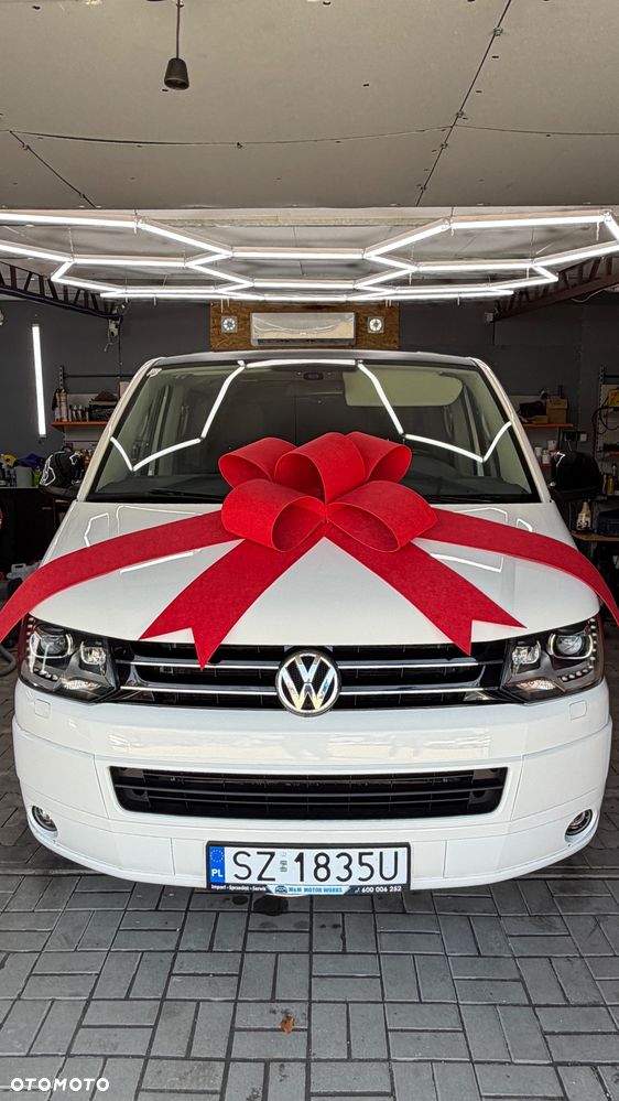 Volkswagen Multivan - 8