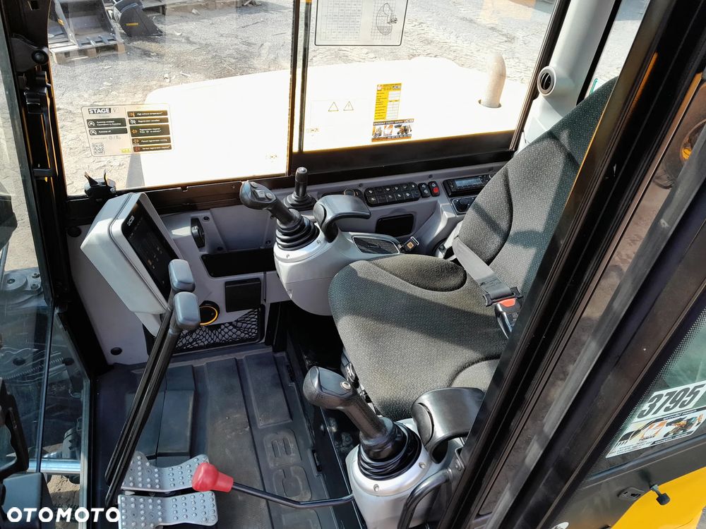 JCB 86C-2 - 22