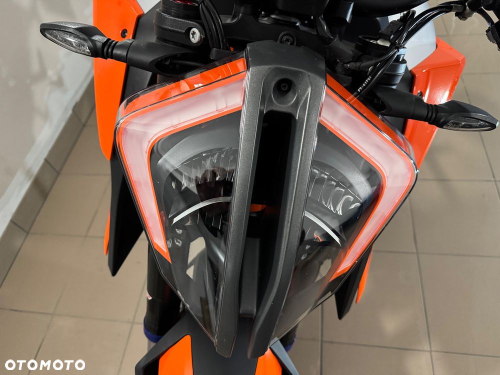 KTM Super Duke - 26