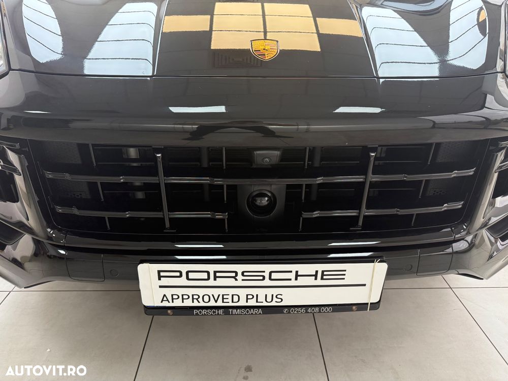 Porsche Cayenne Coupe Standard - 36