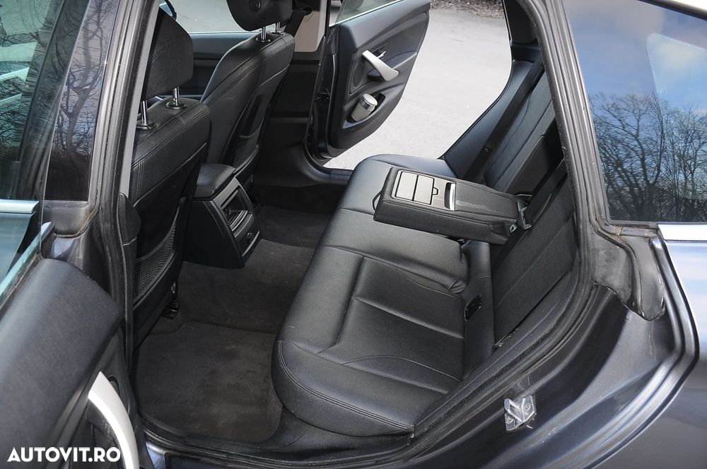 BMW Seria 3 318d - 17