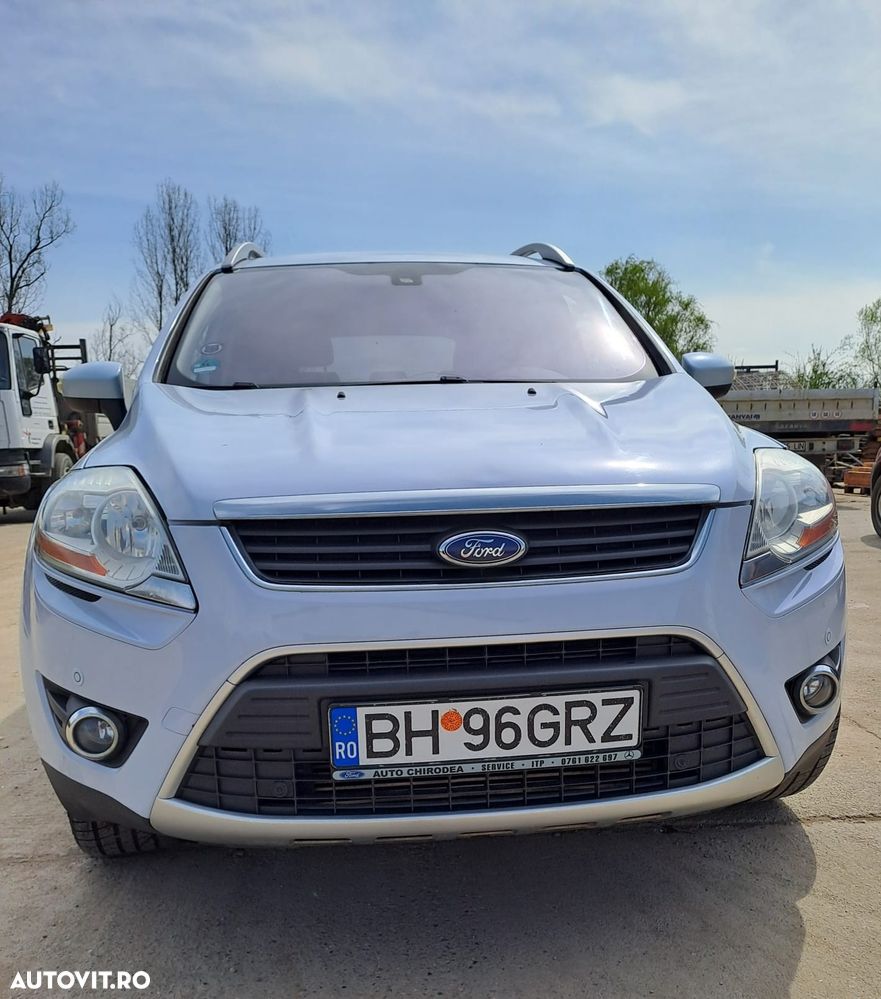 Ford Kuga 2.0 TDCi 4WD Titanium - 4