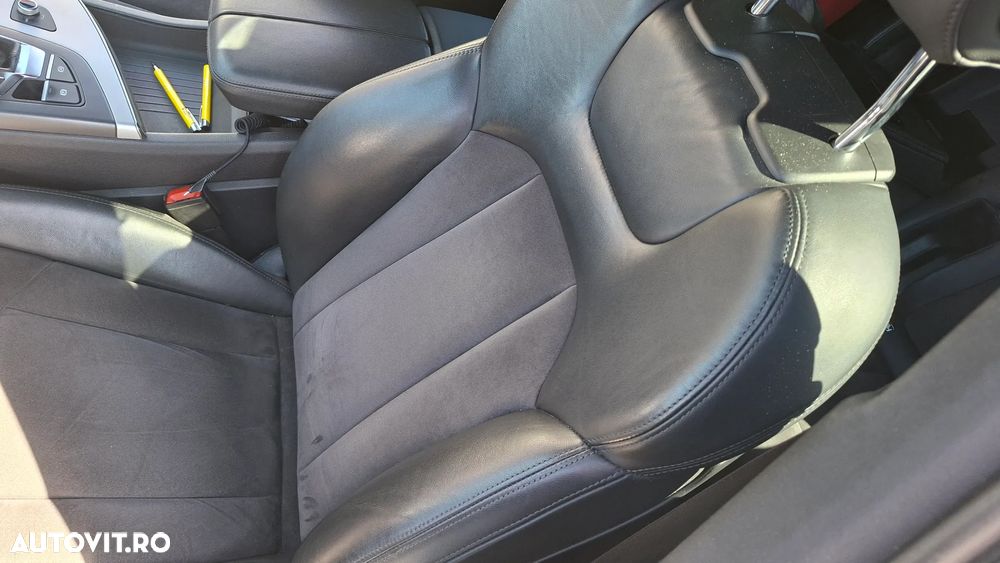 Audi Q7 e-tron 3.0 TDI quattro Tiptronic - 14