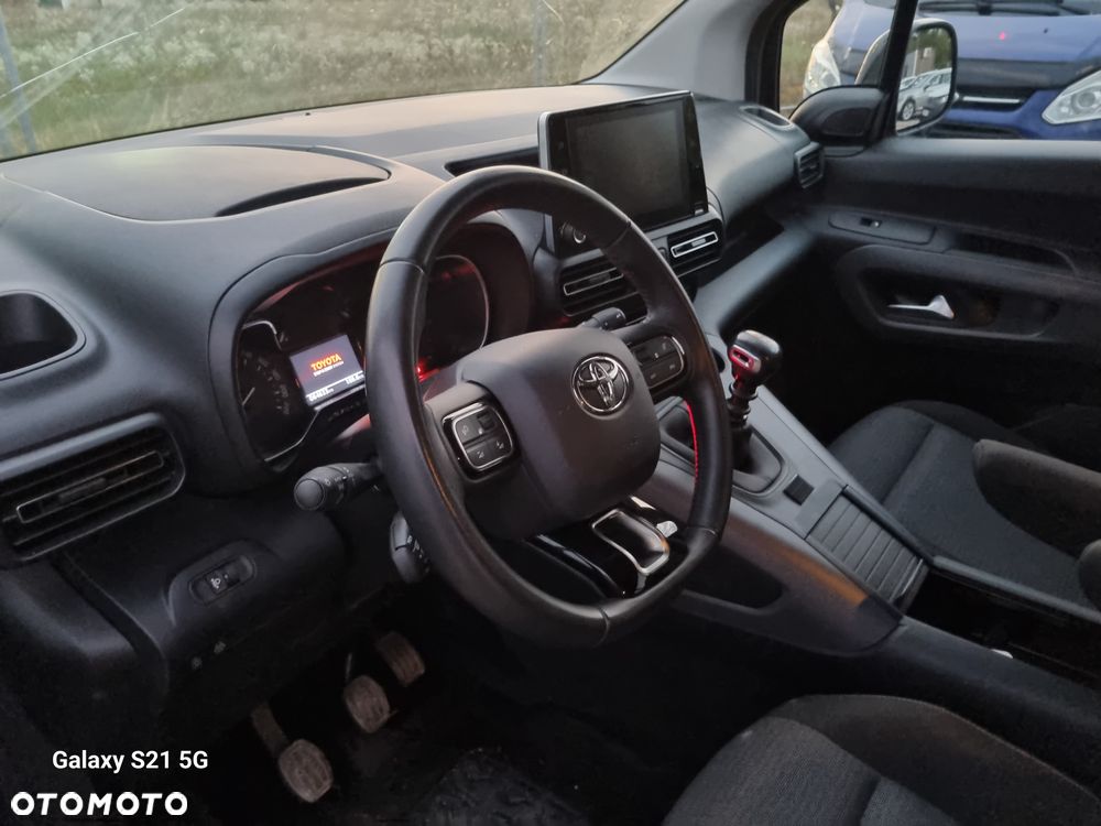 Toyota Proace City Verso Long 1.5 D-4D Business - 11