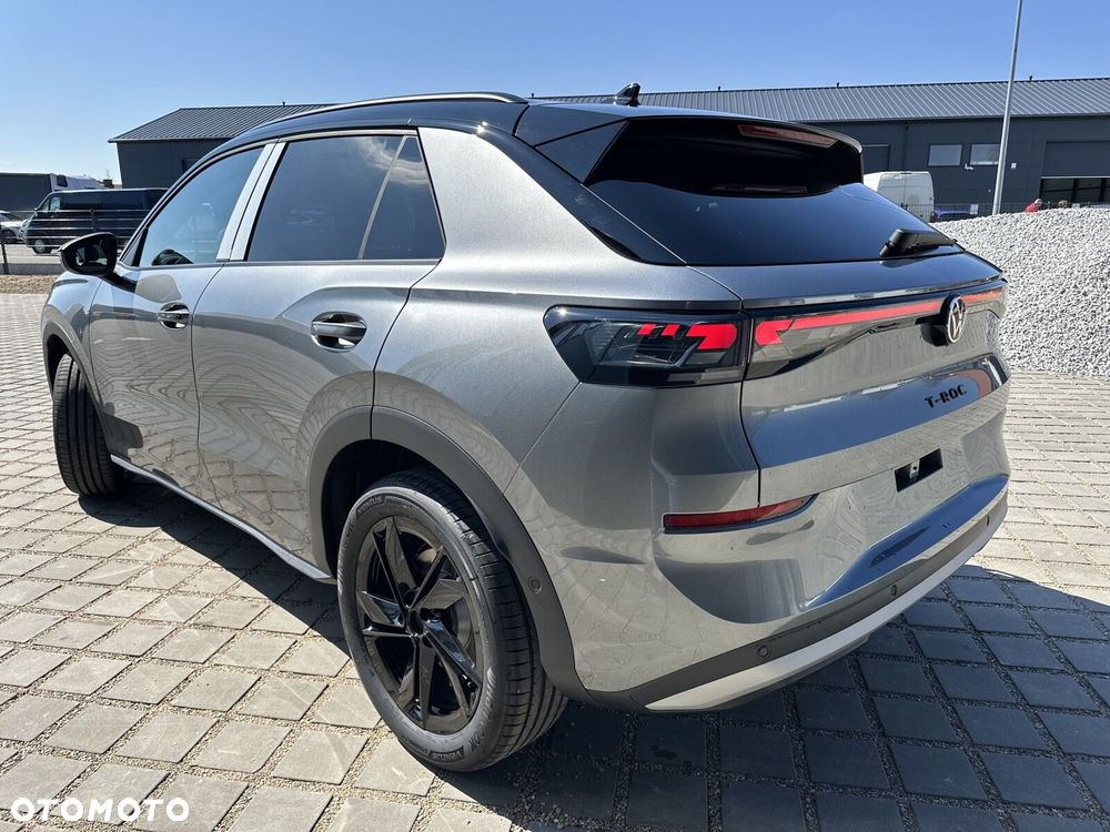 Volkswagen T-Roc - 33