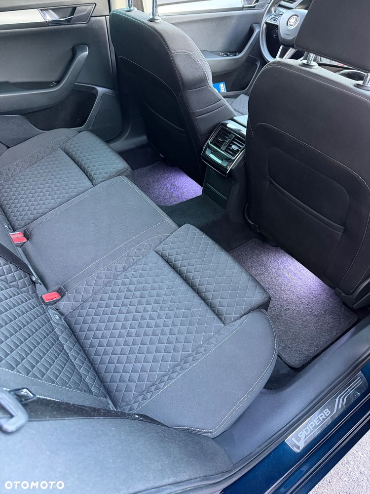 Skoda Superb - 19