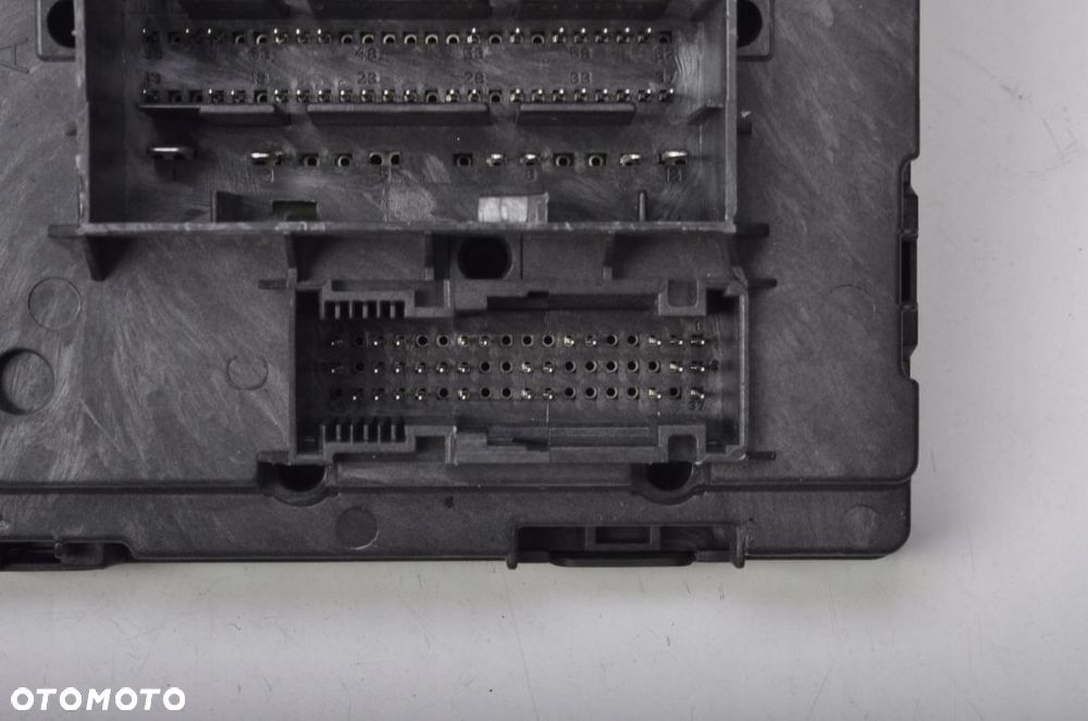 AUDI A4 B9 MODUŁ KOMFORTU 8W0907063BC - 3