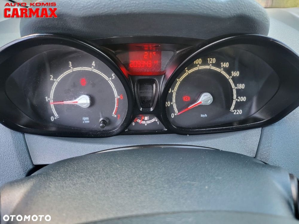 Ford Fiesta - 11