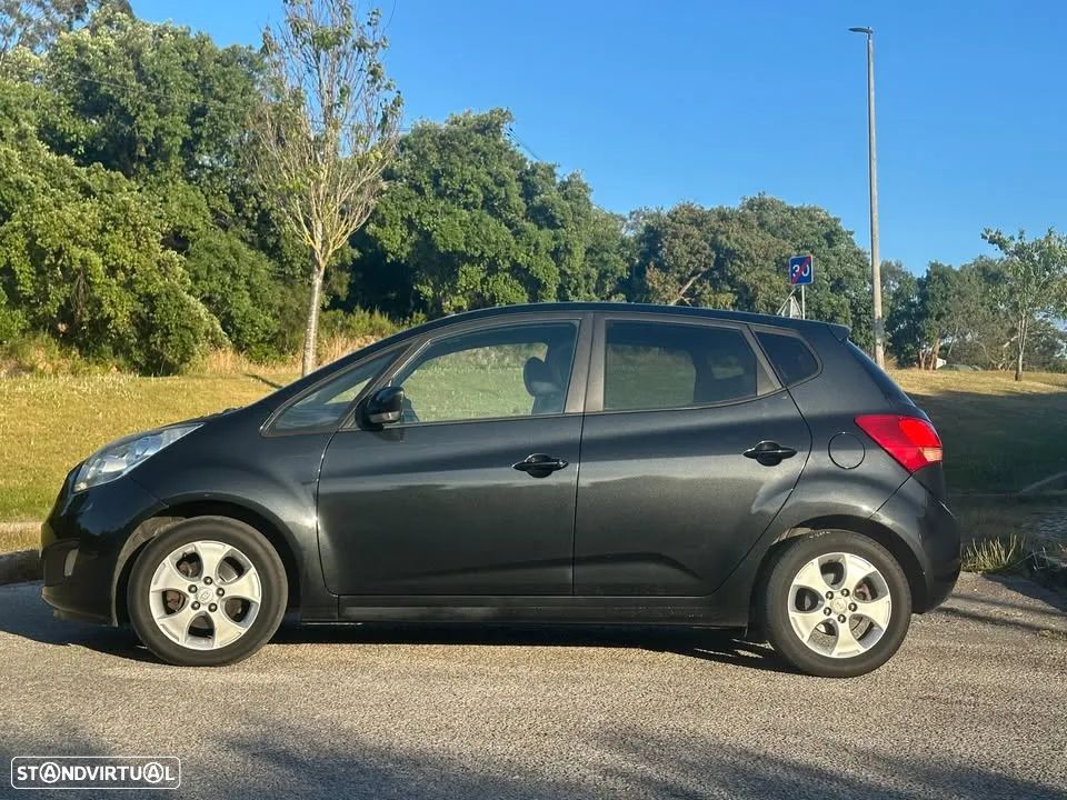 Kia Venga 1.4 CRDi TX ISG - 12