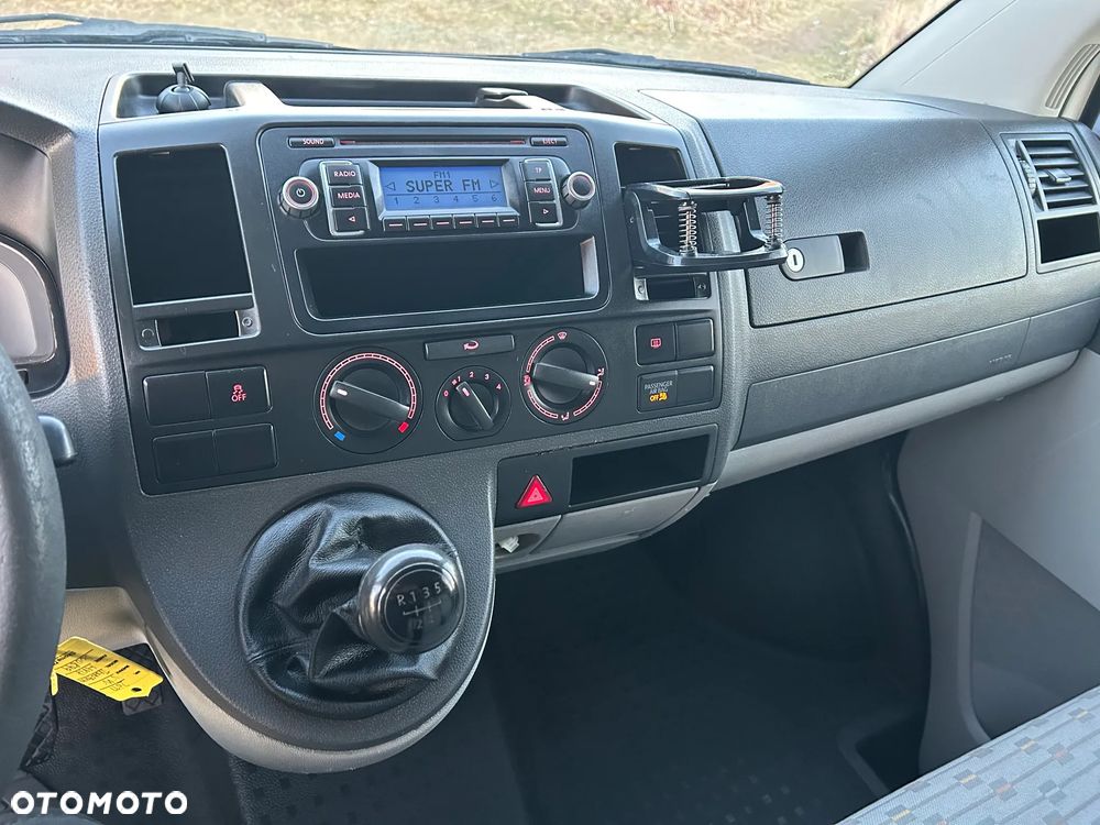 Volkswagen Transporter - 17