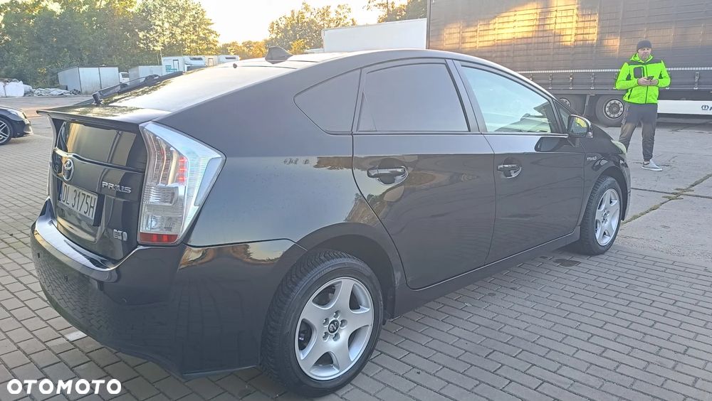 Toyota Prius - 5