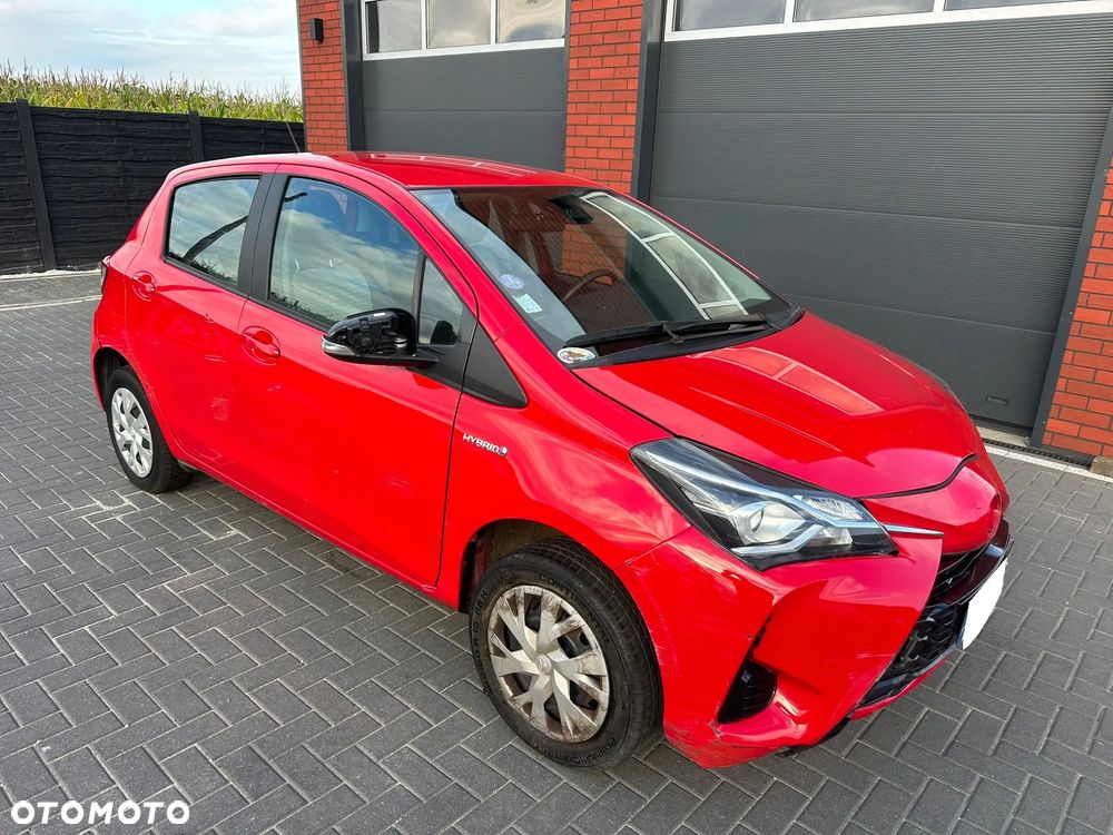 Toyota Yaris Hybrid 100 Active EU6 - 3