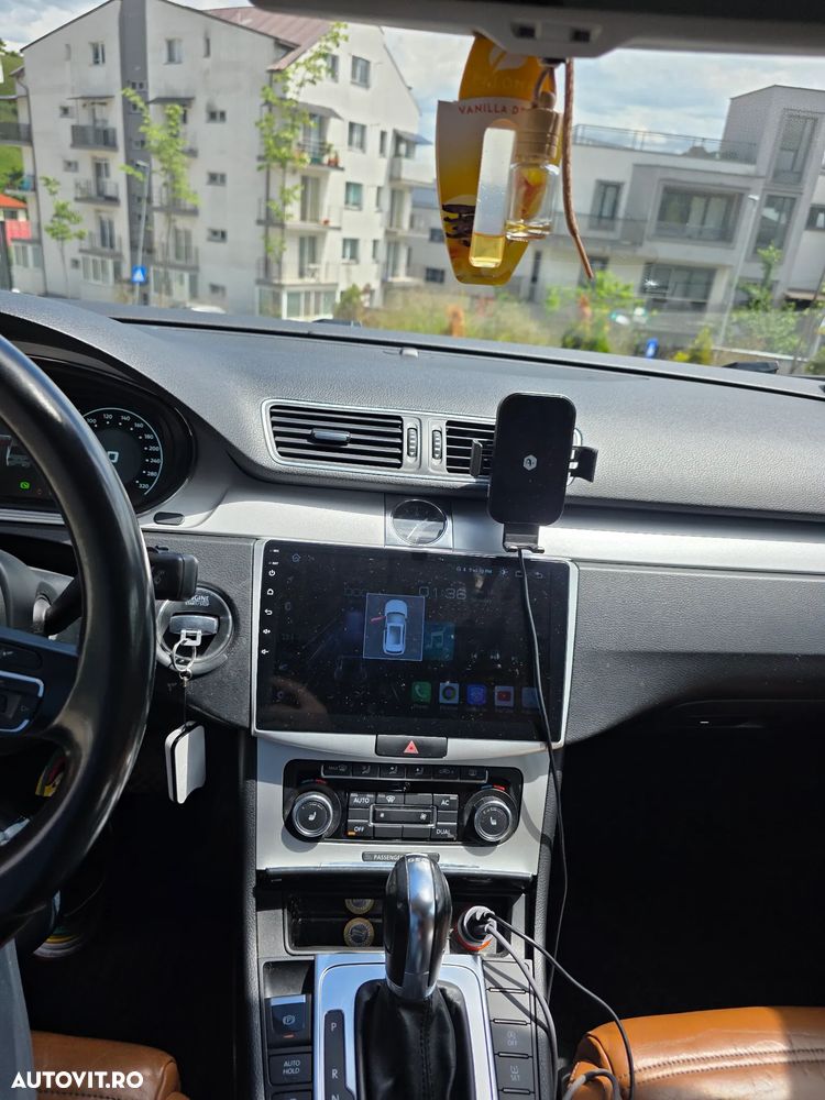 Volkswagen Passat 2.0TDI Highline DPF DSG - 8