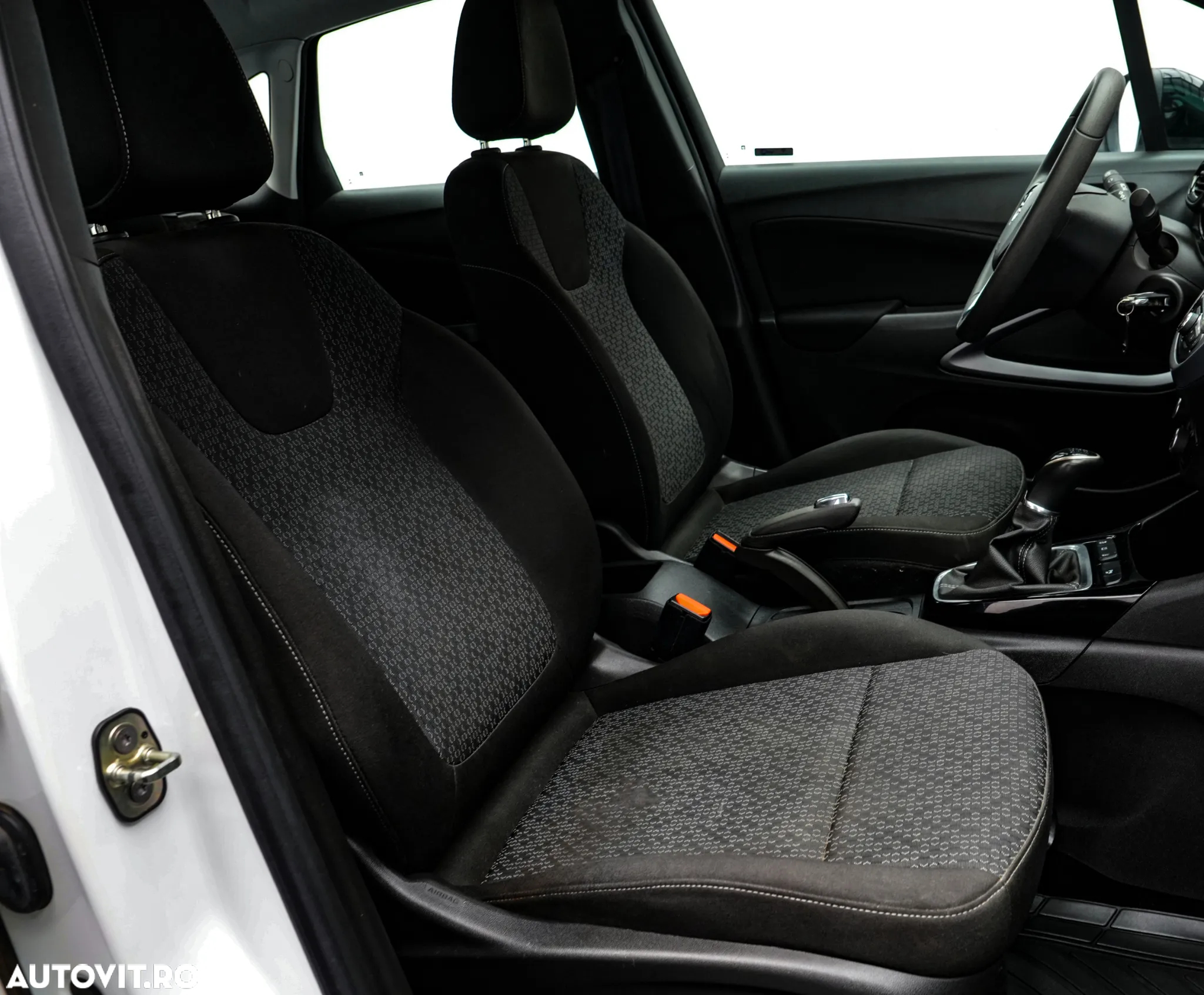 Opel Crossland X 1.2 Innovation - 15
