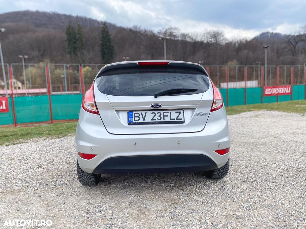 Ford Fiesta - 5
