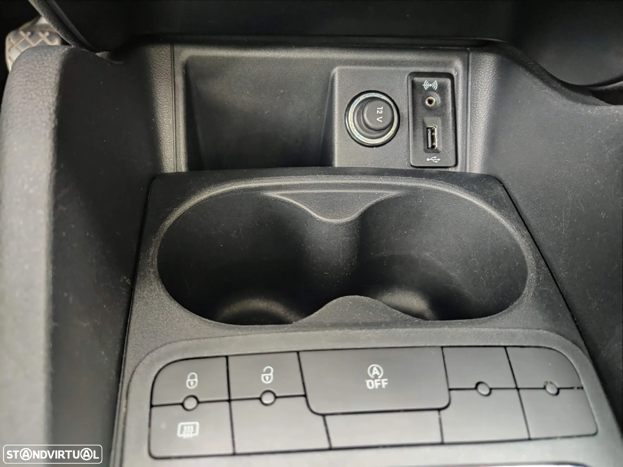 SEAT Ibiza SC 1.0 EcoTSI FR - 23
