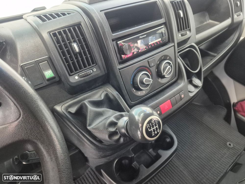 Fiat Ducato 33 2.3 M-Jet LH2 Vidrado 9L - 16