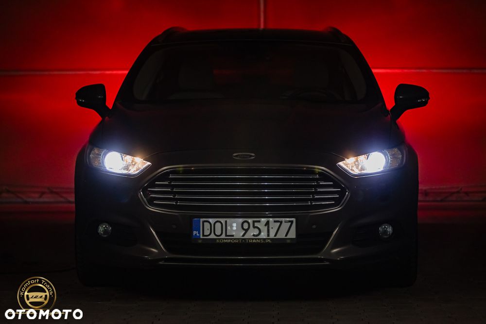 Ford Mondeo 2.0 EcoBlue Titanium - 13