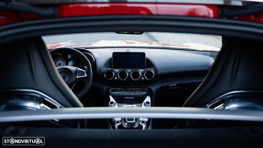 Mercedes-Benz AMG GT S - 45