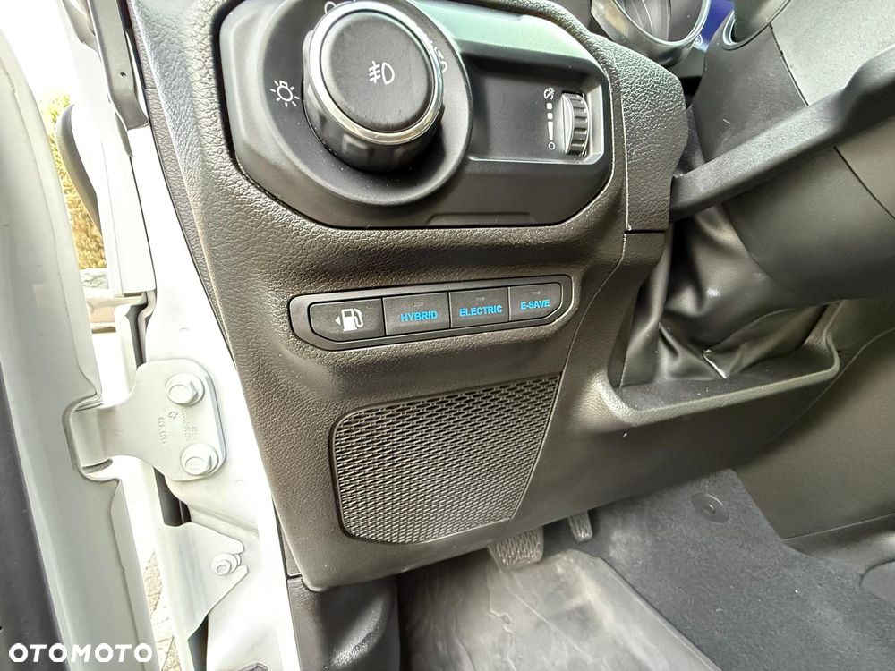 Jeep Wrangler - 19