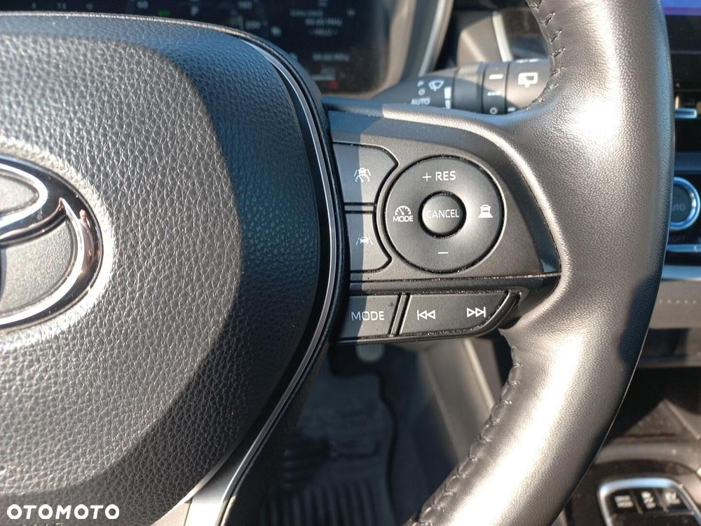 Toyota Corolla Cross 2.0 Hybrid Comfort - 17