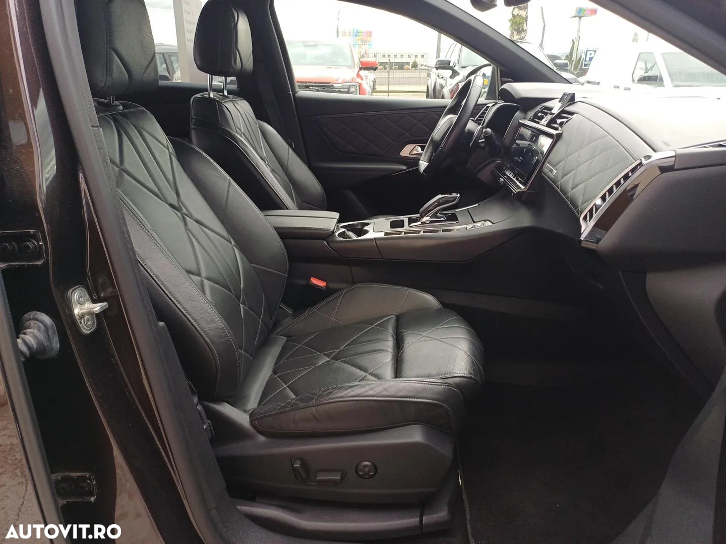 DS Automobiles DS 7 Crossback - 24
