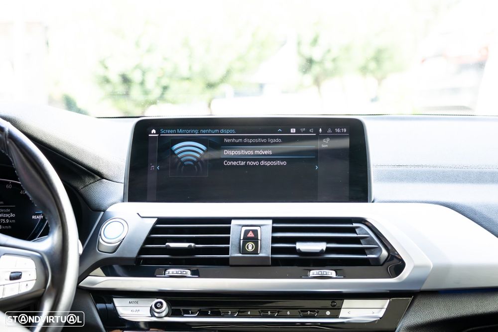 BMW iX3 Inspiring - 37