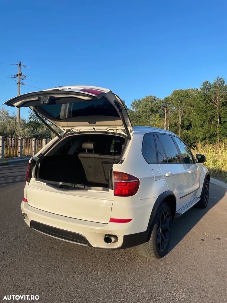 BMW X5 xDrive30d - 33