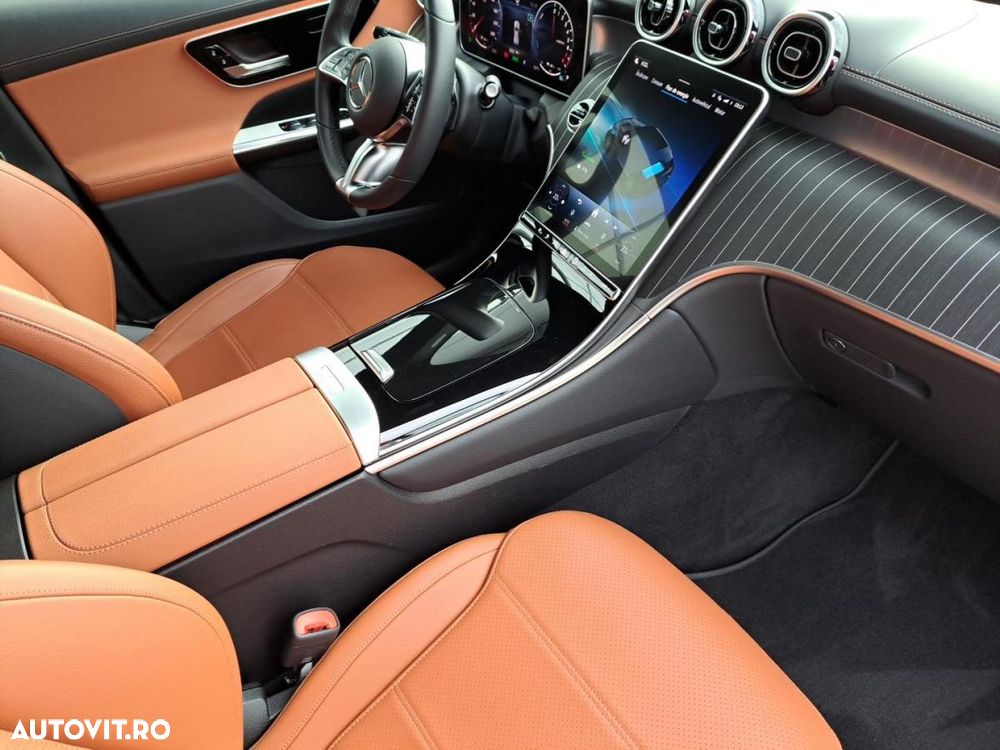 Mercedes-Benz GLC 300 e 4MATIC PHEV - 11