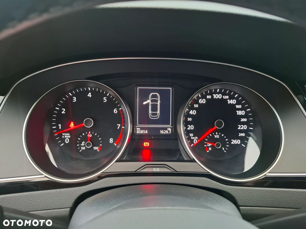 Volkswagen Passat 1.5 TSI EVO Business - 18