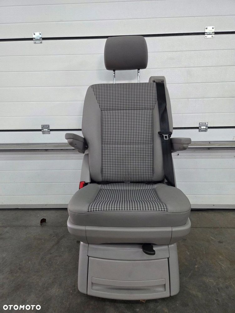 VW T5 T6 CALIFORNIA fotel obrotowy tył drugi rząd - 2
